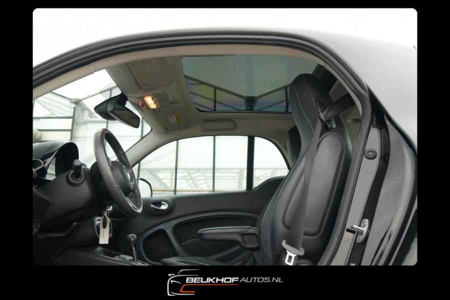 Smart Fortwo EQ Comfort PLUS 18 kWh Sport Leer Camera Pano