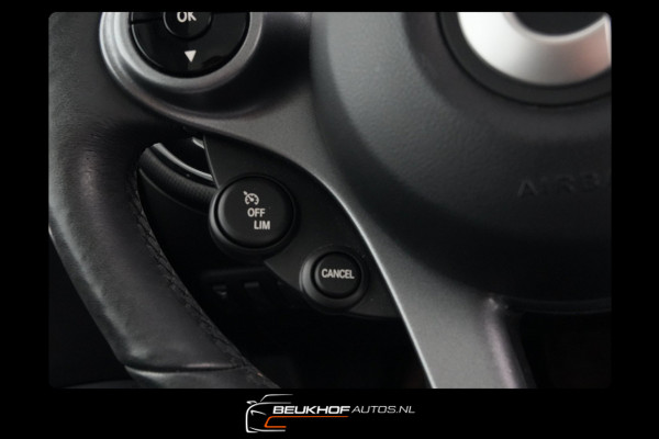 Smart Fortwo EQ Comfort PLUS 18 kWh Sport Leer Camera Pano