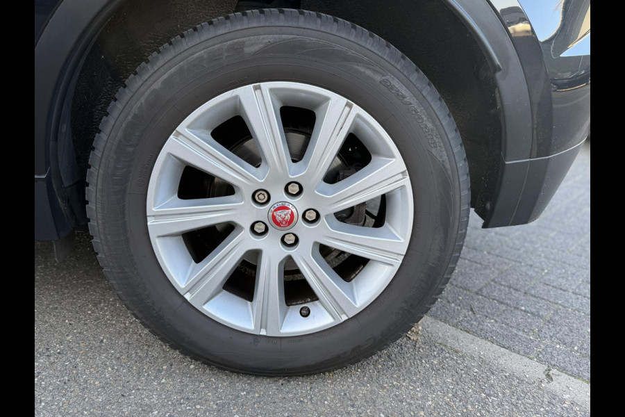 Jaguar E-Pace 2.0 P200 AWD R-Dynamic VAN: 31.900,- VOOR 29.877,- UW LENTEVOORDEEL: 2.023,- | RIJKLAARPRIJS INCL 12 MND BOVAG GARANTIE| PANO| ELEK. ACHTERKLEP| ELEK. STOEL| LEER| TREKHAAK LED