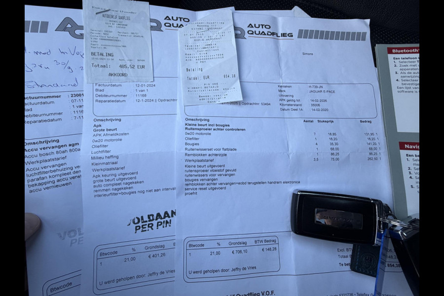 Jaguar E-Pace 2.0 P200 AWD R-Dynamic VAN: 31.900,- VOOR 29.877,- UW LENTEVOORDEEL: 2.023,- | RIJKLAARPRIJS INCL 12 MND BOVAG GARANTIE| PANO| ELEK. ACHTERKLEP| ELEK. STOEL| LEER| TREKHAAK LED