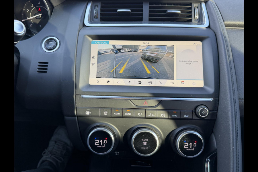 Jaguar E-Pace 2.0 P200 AWD R-Dynamic VAN: 31.900,- VOOR 29.877,- UW LENTEVOORDEEL: 2.023,- | RIJKLAARPRIJS INCL 12 MND BOVAG GARANTIE| PANO| ELEK. ACHTERKLEP| ELEK. STOEL| LEER| TREKHAAK LED