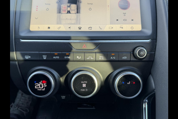 Jaguar E-Pace 2.0 P200 AWD R-Dynamic VAN: 31.900,- VOOR 29.877,- UW LENTEVOORDEEL: 2.023,- | RIJKLAARPRIJS INCL 12 MND BOVAG GARANTIE| PANO| ELEK. ACHTERKLEP| ELEK. STOEL| LEER| TREKHAAK LED