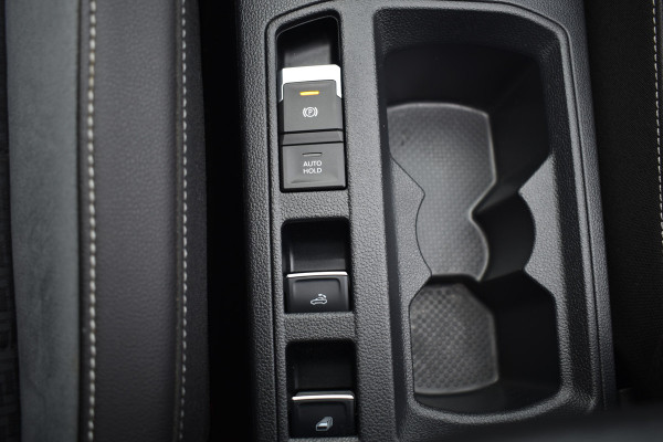 Volkswagen T-Roc Cabrio 1.5 TSI 150PK DSG R-LINE SPORT/PDC/NAVI