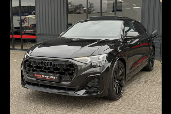 Audi Q8 Q8 55 Tfsi S-LINE Competiton 23 inch soft close RS zetels head-up trekhaak