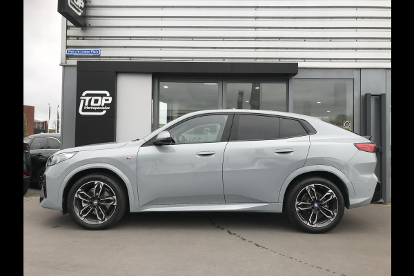 BMW X2 sDrive20i M-sport Automaat