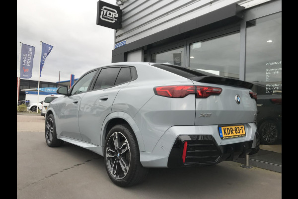 BMW X2 sDrive20i M-sport Automaat