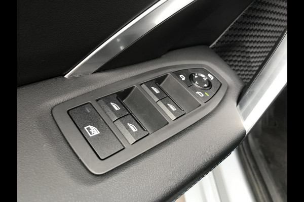 BMW X2 sDrive20i M-sport Automaat