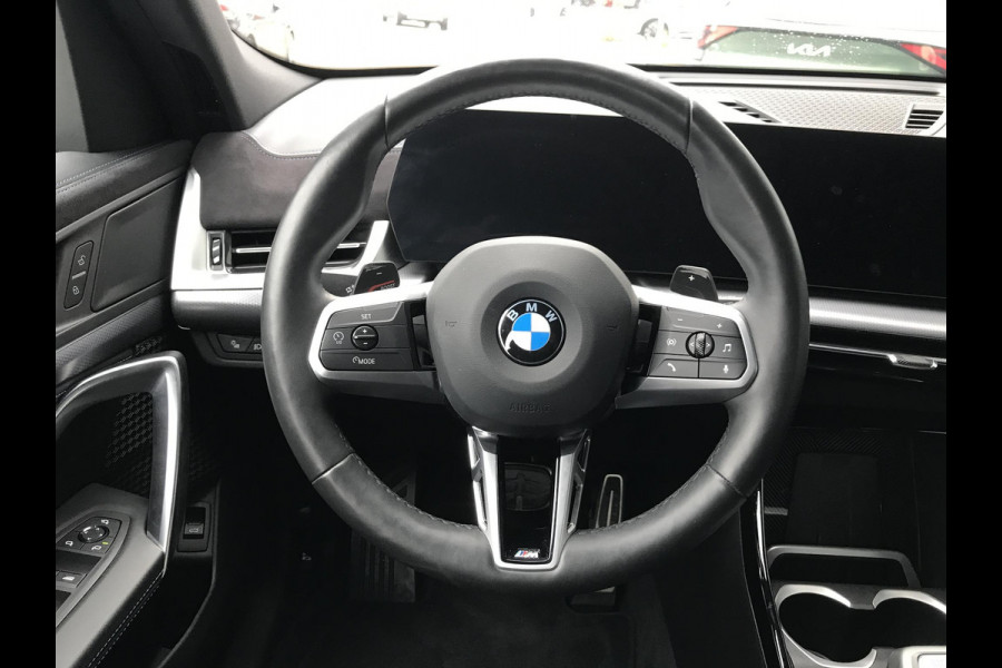 BMW X2 sDrive20i M-sport Automaat