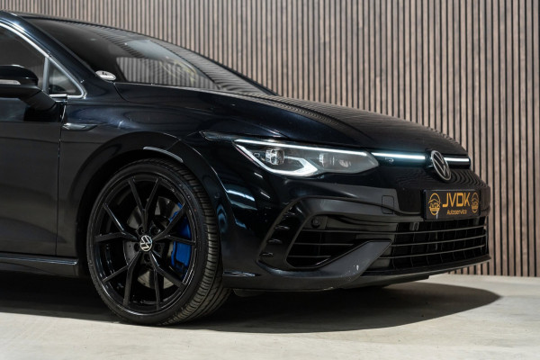 Volkswagen Golf 2.0 TSI R 4Motion PANO IQ CAMERA