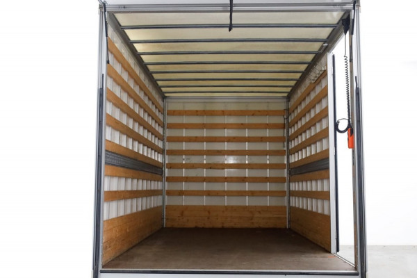 Renault Master T35 Z.E. 33 kWh 100% Electrische bakwagen met laadklep SOH 99% 11-2022