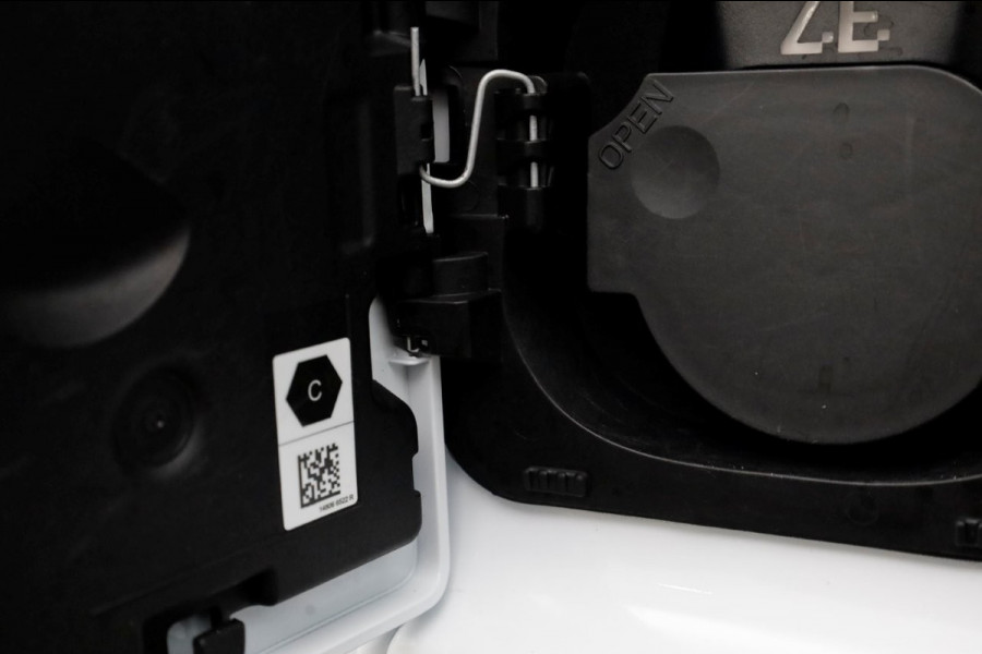 Renault Master T35 Z.E. 33 kWh 100% Electrische bakwagen met laadklep SOH 99% 11-2022