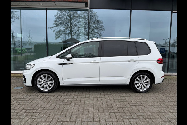 Volkswagen Touran 1.2 TSI Highline Edition R Line 7p - Navi - Trekhaak - LED