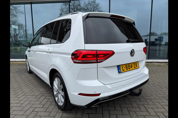 Volkswagen Touran 1.2 TSI Highline Edition R Line 7p - Navi - Trekhaak - LED