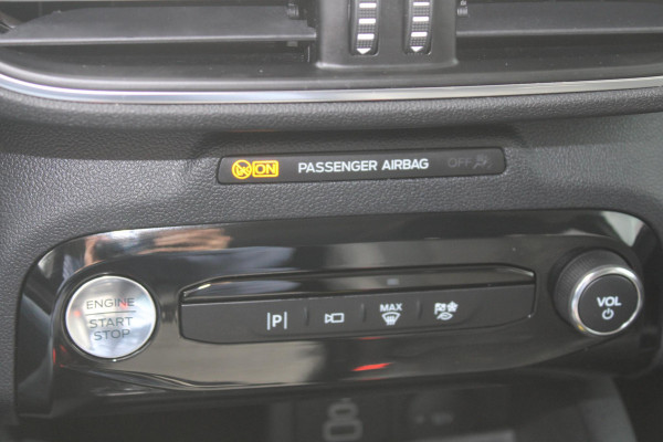 Ford Kuga 2.5 FHEV Active X 190pk | Driver Assistance Pack | 4WD | Technology Pack | 2.100kg Trekgewicht | Winterpack | Panoramadak | All Weather Banden | Geen stekker nodig