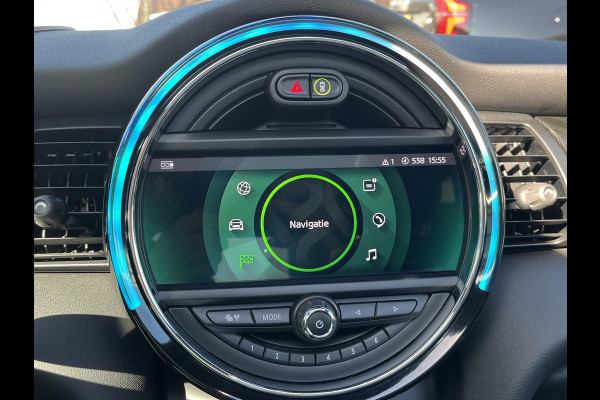 MINI Mini Electric Yours 33 kWh SOH 100% | VAN €20.900,- NU VOOR SLECHTS €18.877,- Uw LENTEVOORDEEL €2.023,-| SUPER COMPLEET UITGEVOERD| PANO | HARMAN KARDON | STOELVERWARMING| HEAD-UP DISPLAY| ACHTERUITRIJCAMERA|
