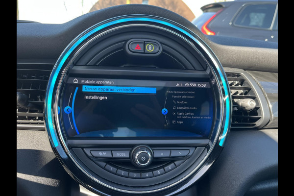 MINI Mini Electric Yours 33 kWh SOH 100% | VAN €20.900,- NU VOOR SLECHTS €18.877,- Uw LENTEVOORDEEL €2.023,-| SUPER COMPLEET UITGEVOERD| PANO | HARMAN KARDON | STOELVERWARMING| HEAD-UP DISPLAY| ACHTERUITRIJCAMERA|