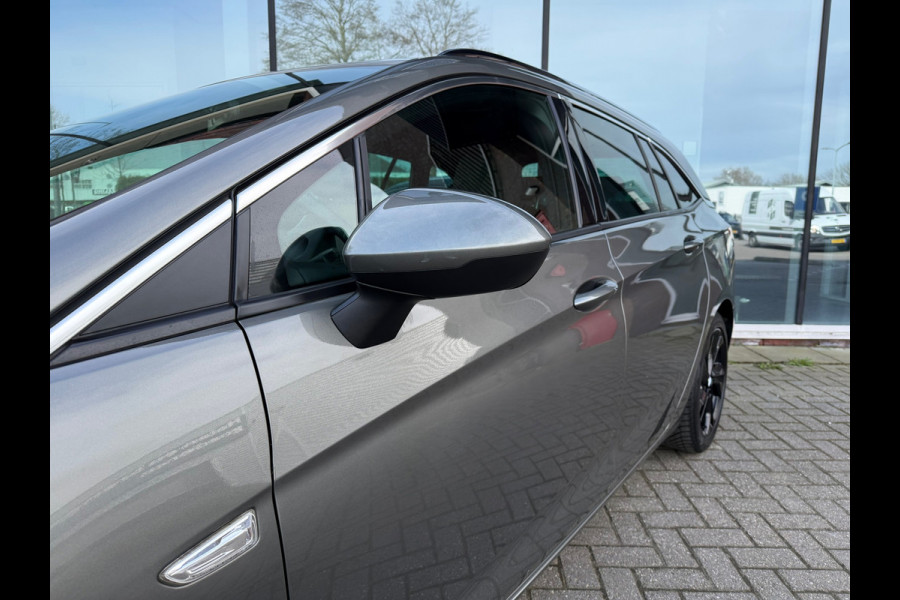 Opel Astra Sports Tourer 1.2 Turbo Elegance - Navi - Climate - Parkeerhulp - Trekhaak - Org.NL