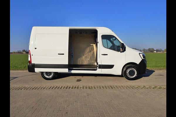 Renault Master T35 2.3 dCi L2 H2 - 150 PK - Euro 6 - Airco - Cruise Control