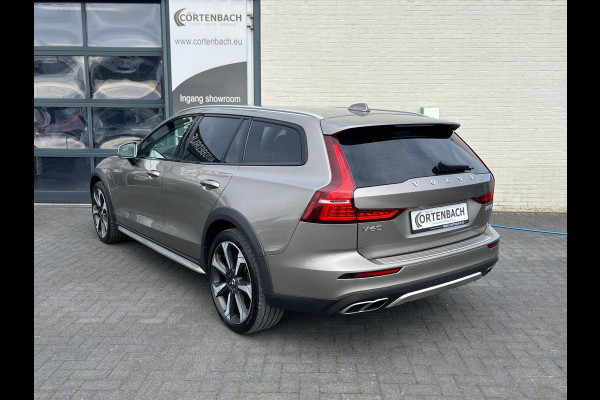 Volvo V60 Cross Country 2.0 T5 AWD Pro | Adaptieve cruise | Harman Kardon | Memory | Blis |
