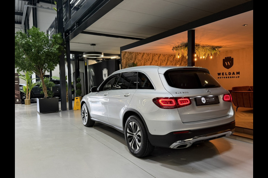 Mercedes-Benz GLC 200 4MATIC Mild Hybride Premium Garantie Digi Dash Sfeer Camera Leder Elek Achterklep Navi Rijklaar