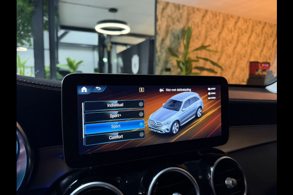 Mercedes-Benz GLC 200 4MATIC Mild Hybride Premium Garantie Digi Dash Sfeer Camera Leder Elek Achterklep Navi Rijklaar