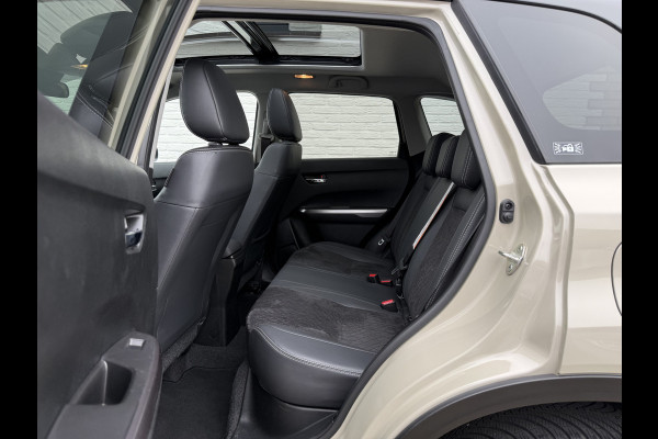 Suzuki Vitara 1.4 Boosterjet Style Smart Hybrid AllGrip | Pano | ACC | Camera | Keyless | LED
