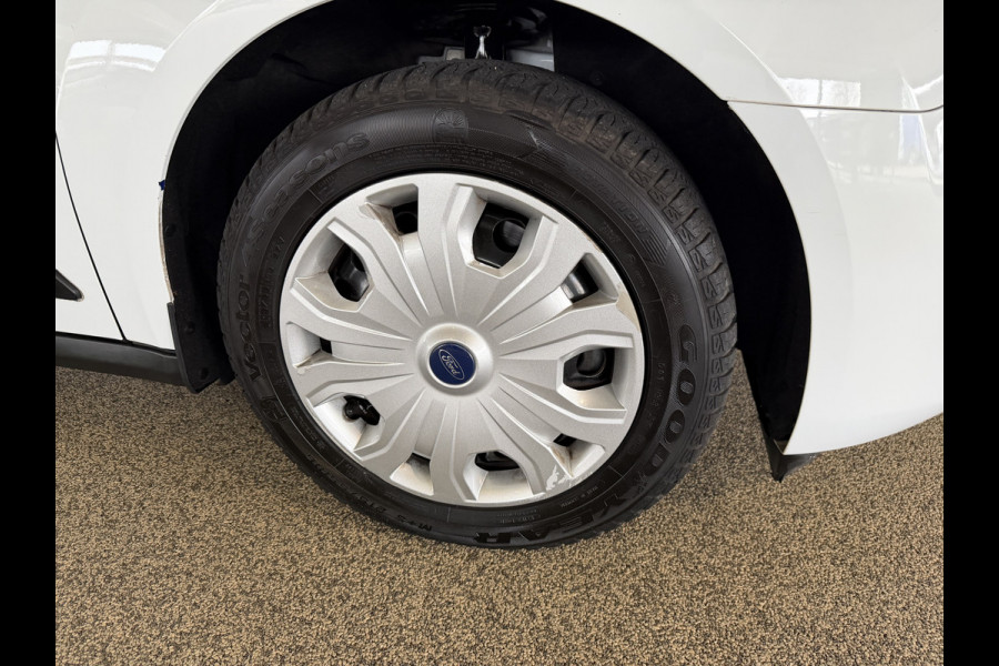 Ford Transit Connect 1.5 EcoBlue 100pk L2 Trend HP / vaste prijs rijklaar € 12.950 ex btw / lease vanaf € 218 / euro 6 / bpm vrij / airco / cruise / trekhaak / ingerichte laadruimte