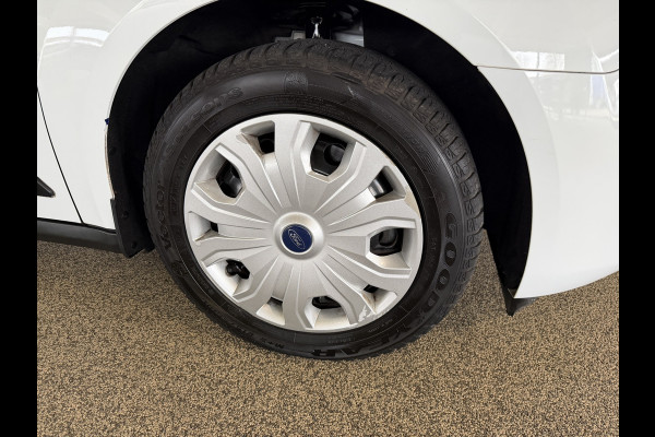 Ford Transit Connect 1.5 EcoBlue 100pk L2 Trend HP / vaste prijs rijklaar € 12.950 ex btw / lease vanaf € 218 / euro 6 / bpm vrij / airco / cruise / trekhaak / ingerichte laadruimte