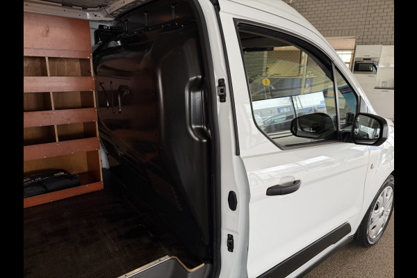 Ford Transit Connect 1.5 EcoBlue 100pk L2 Trend HP / vaste prijs rijklaar € 12.950 ex btw / lease vanaf € 218 / euro 6 / bpm vrij / airco / cruise / trekhaak / ingerichte laadruimte