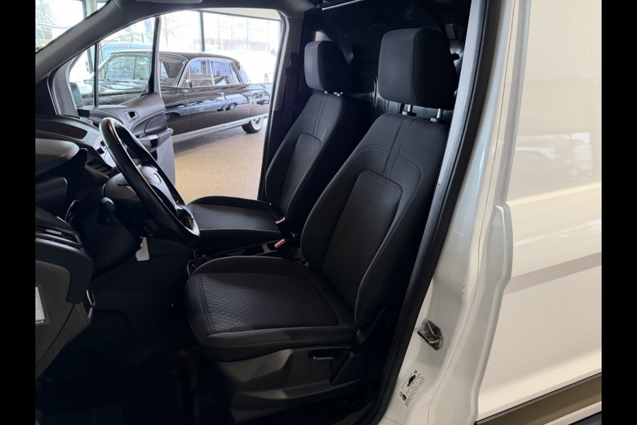 Ford Transit Connect 1.5 EcoBlue 100pk L2 Trend HP / vaste prijs rijklaar € 12.950 ex btw / lease vanaf € 218 / euro 6 / bpm vrij / airco / cruise / trekhaak / ingerichte laadruimte