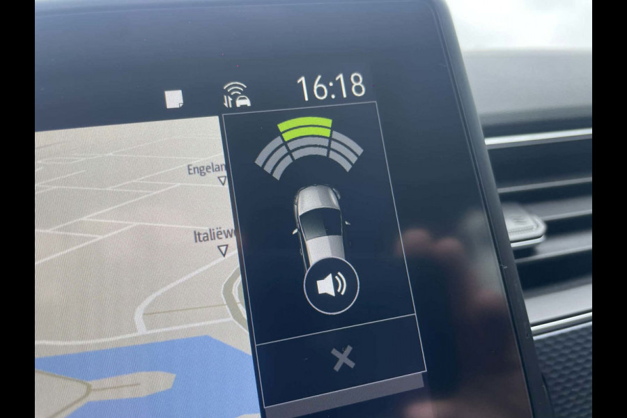 Renault Arkana 1.6 E-Tech Hybrid 145 Zen / camera