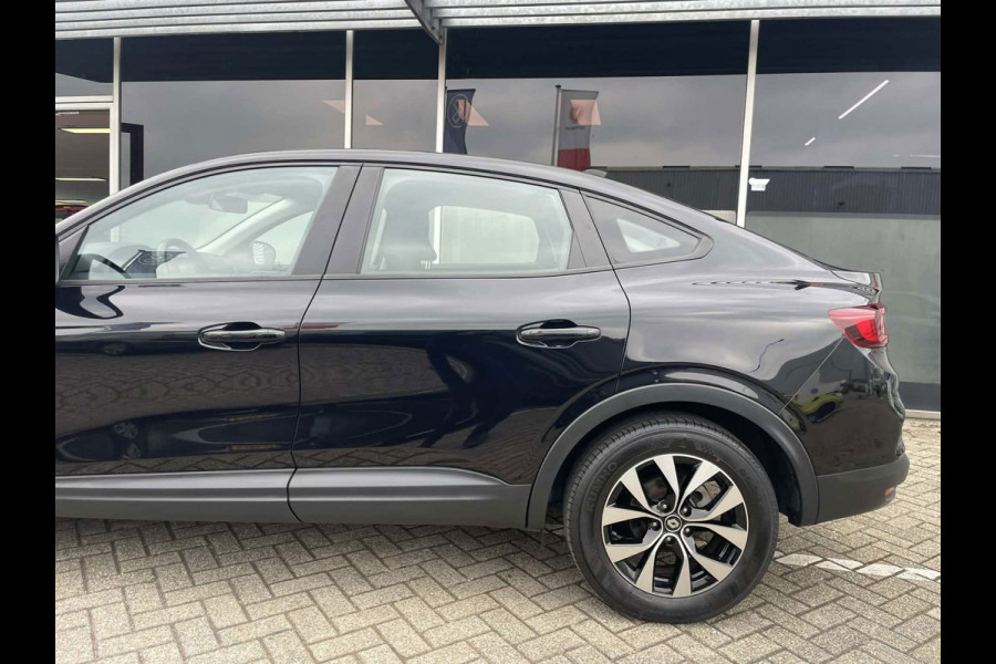 Renault Arkana 1.6 E-Tech Hybrid 145 Zen / camera