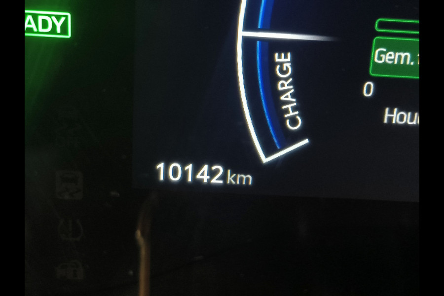 Toyota Yaris Cross 1.5 Hybrid 115 Comfort Dynamic uit 2025 Rijklaar + Fabrieksgarantie Henk Jongen Auto's in Helmond,  al 50 jaar service zoals 't hoort!