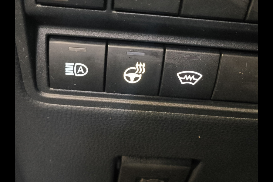 Toyota Yaris Cross 1.5 Hybrid 115 Comfort Dynamic uit 2025 Rijklaar + Fabrieksgarantie Henk Jongen Auto's in Helmond,  al 50 jaar service zoals 't hoort!