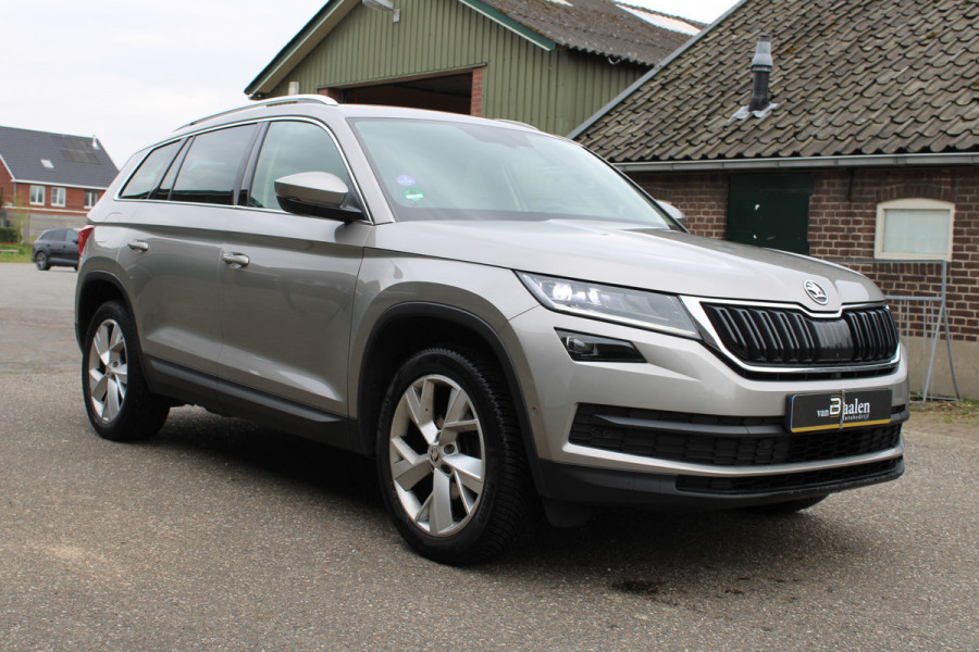 Škoda Kodiaq 1.4 TSI Style Business NAVI LED 360 TREKHAAK 150Pk 179000KM!!!