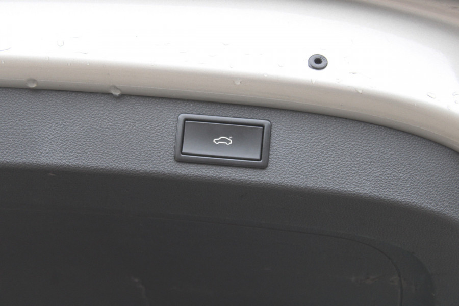 Škoda Kodiaq 1.4 TSI Style Business NAVI LED 360 TREKHAAK 150Pk 179000KM!!!