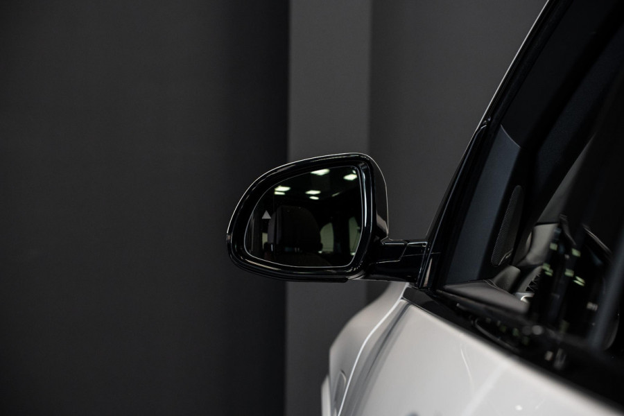 BMW X5 xDrive50e *M-Sport Pro / Harman Kardon / Stoelventilatie + Massage / Panorama Sky Lounge / Soft-Close / Carbon Interieur*