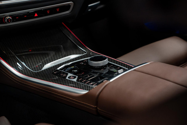 BMW X5 xDrive50e *M-Sport Pro / Harman Kardon / Stoelventilatie + Massage / Panorama Sky Lounge / Soft-Close / Carbon Interieur*