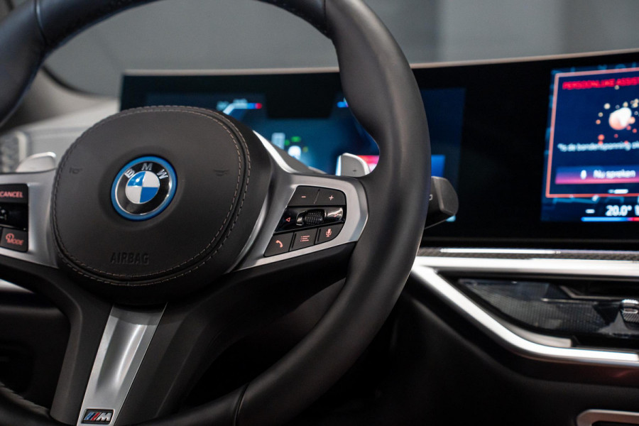 BMW X5 xDrive50e *M-Sport Pro / Harman Kardon / Stoelventilatie + Massage / Panorama Sky Lounge / Soft-Close / Carbon Interieur*
