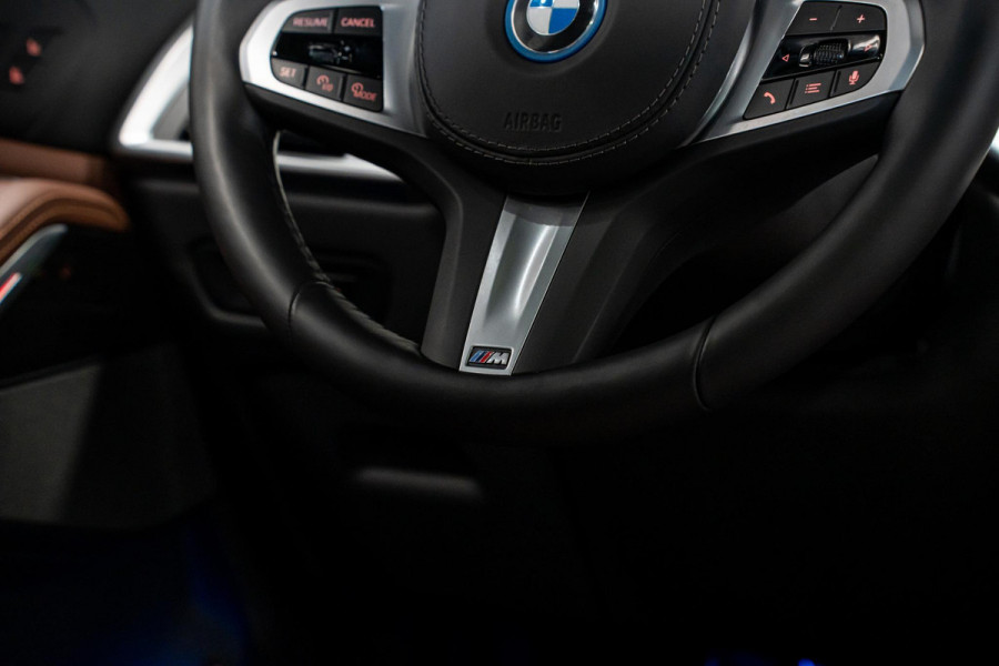 BMW X5 xDrive50e *M-Sport Pro / Harman Kardon / Stoelventilatie + Massage / Panorama Sky Lounge / Soft-Close / Carbon Interieur*