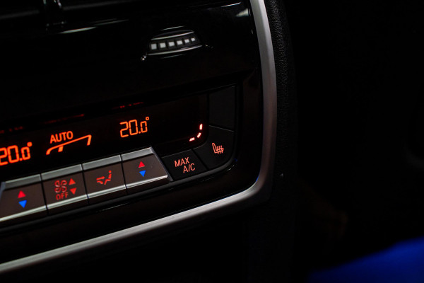 BMW X5 xDrive50e *M-Sport Pro / Harman Kardon / Stoelventilatie + Massage / Panorama Sky Lounge / Soft-Close / Carbon Interieur*