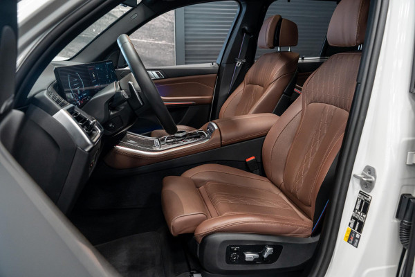 BMW X5 xDrive50e *M-Sport Pro / Harman Kardon / Stoelventilatie + Massage / Panorama Sky Lounge / Soft-Close / Carbon Interieur*