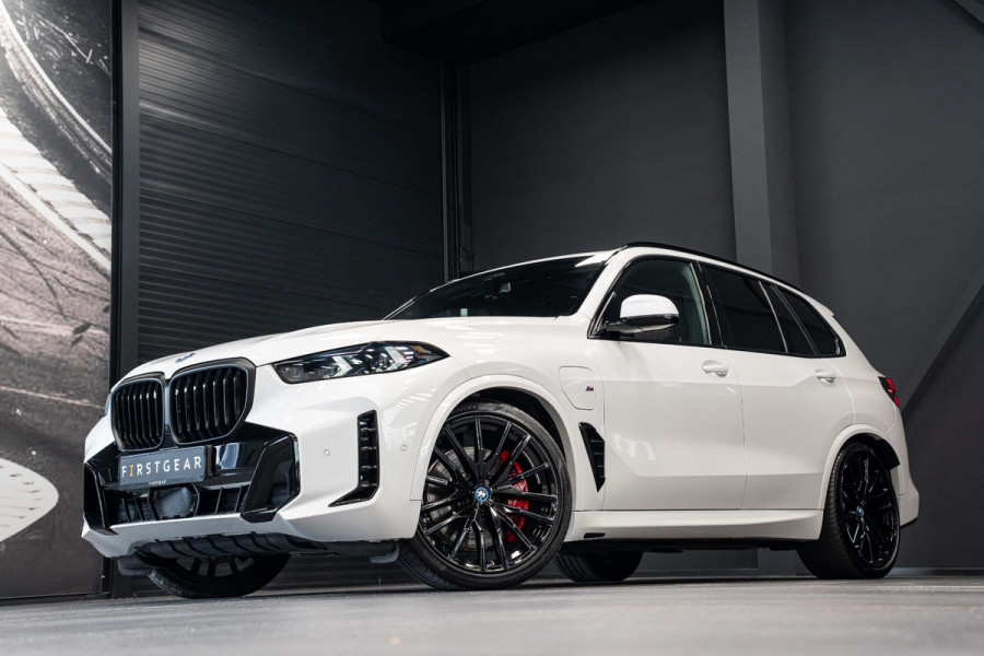 BMW X5 xDrive50e *M-Sport Pro / Harman Kardon / Stoelventilatie + Massage / Panorama Sky Lounge / Soft-Close / Carbon Interieur*