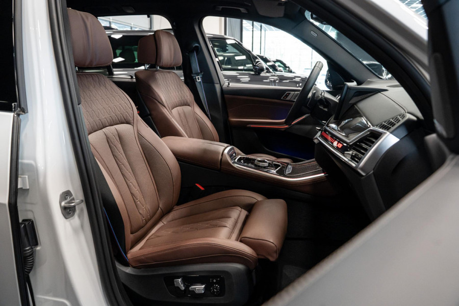 BMW X5 xDrive50e *M-Sport Pro / Harman Kardon / Stoelventilatie + Massage / Panorama Sky Lounge / Soft-Close / Carbon Interieur*
