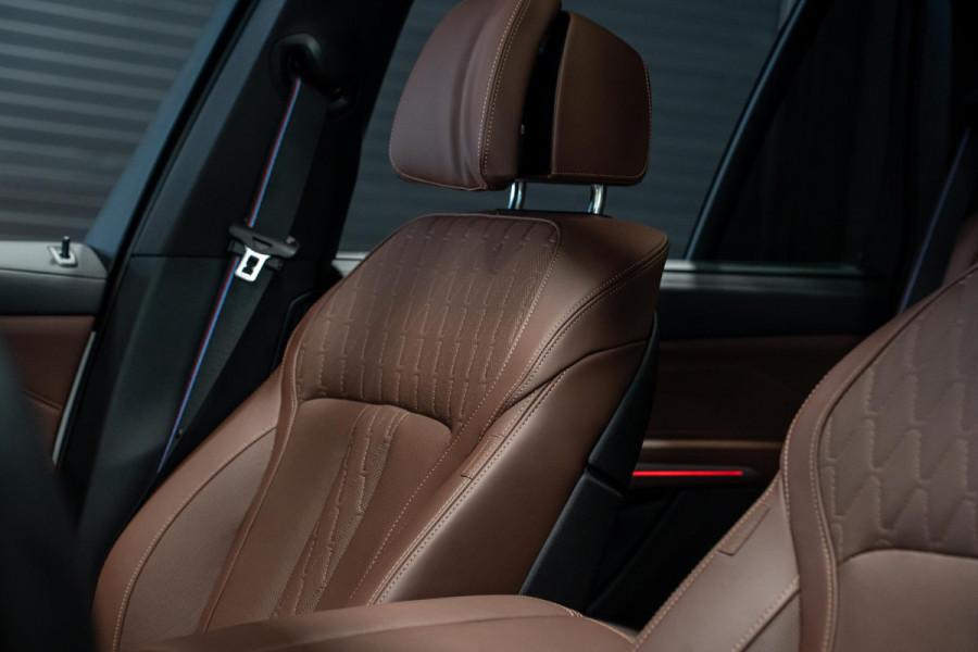 BMW X5 xDrive50e *M-Sport Pro / Harman Kardon / Stoelventilatie + Massage / Panorama Sky Lounge / Soft-Close / Carbon Interieur*