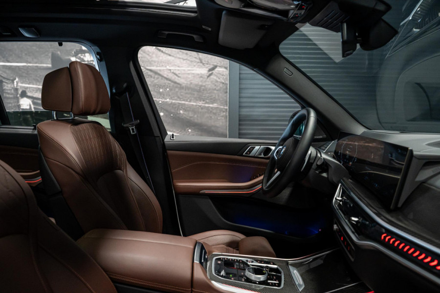 BMW X5 xDrive50e *M-Sport Pro / Harman Kardon / Stoelventilatie + Massage / Panorama Sky Lounge / Soft-Close / Carbon Interieur*