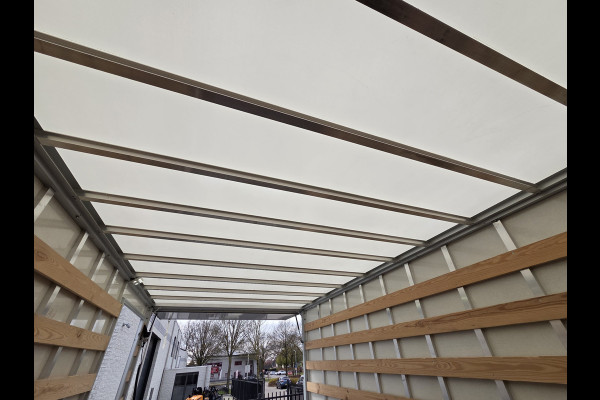 Iveco Daily type 42-180 automaat meubelbak dubbel-lucht 1e eigenaar !!!