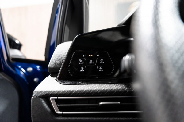 Volkswagen Golf 2.0 TSI R 4Motion Performance Akra HK IQ HEAD UP DRIFT MODUS