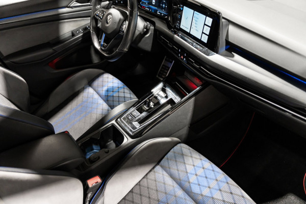 Volkswagen Golf 2.0 TSI R 4Motion Performance Akra HK IQ HEAD UP DRIFT MODUS