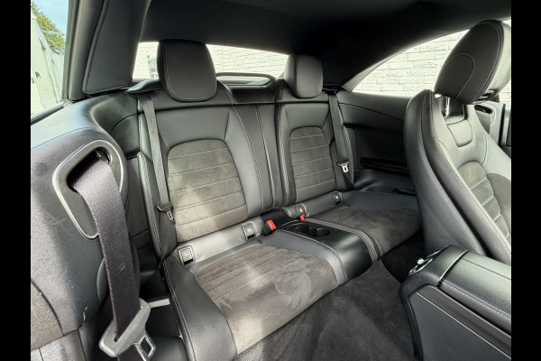 Mercedes-Benz C-Klasse Cabrio 300 Premium AMG Facelift Cabrio Camera Stoelverwarming/ventilatie Clima Carplay Full Led